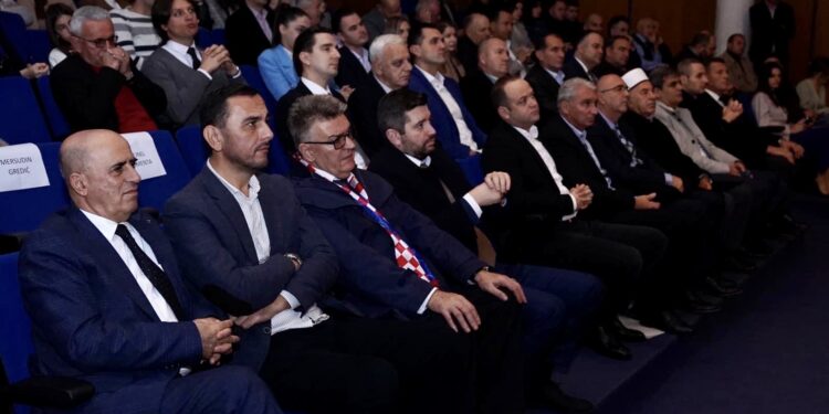 Komuna e Tuzit shënon ditën e çlirimit nga nazi-fashizmi