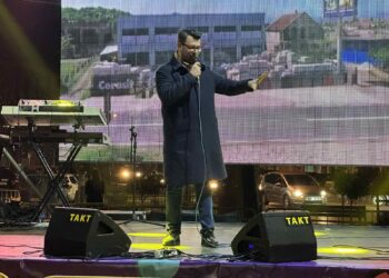 Karnevali “Koret 2023” Nata e Humorit