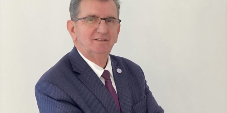 Camaj: Se shqiptarët janë vetëm shqiptarë, që njohin një gjuhë e një Flamur, do ta dëshmojnë me 5 mars, duke rrethuar numrin 5