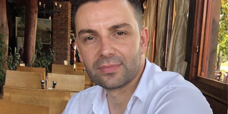 Martin Lulgjuraj emërohet drejtor i Drejtorisë për Rininë në Ministrinë e Sportit dhe Rinisë