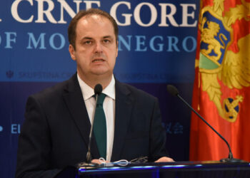 Forumi Shqiptar: Nimanbegu është deputet i rrëjshëm, mashtrues dhe plaçkitës, nuk respekton marrëveshjen e koalicionit…