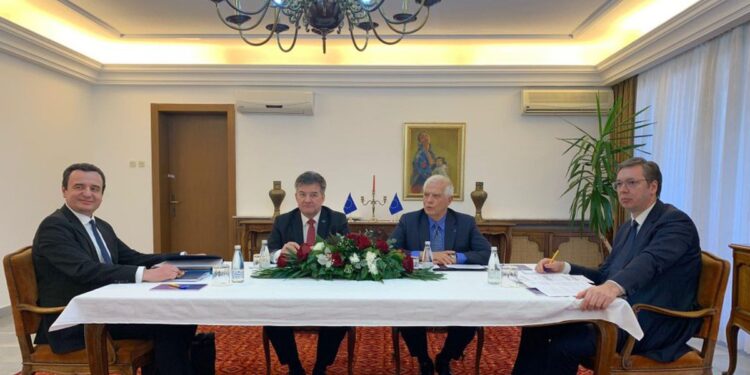 Kurti dhe Vuçiq pajtohen për zbatimin e Marrëveshjes – Këto janë 11 pikat