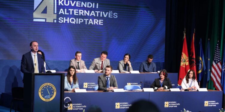 Nik Gjeloshaj, rizgjedhet kryetar i Alternativës Shqiptare