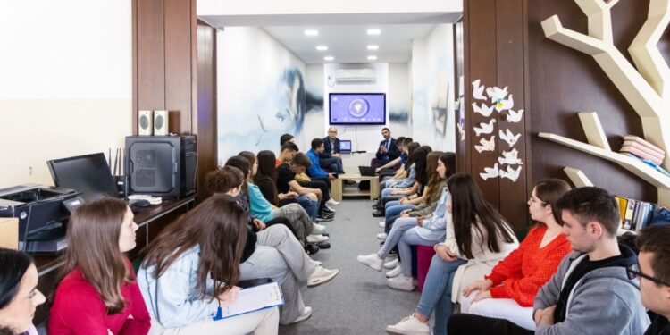 Fuqizimi i të rinjve për procesin e vendimmarrjes