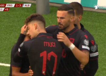 Pa dallim feje dhe krahine! Një mysliman, një ortodoks dhe një katolik shënojnë për Shqipërinë, kombi mbi të gjitha