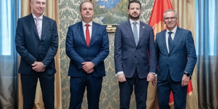 Aleanca Shqiptare dhe UDSh përkrahin Millojko Spajiqin për mandator të qeverisë