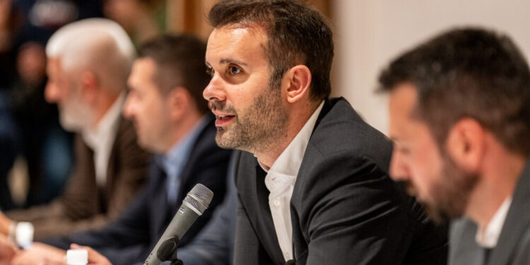 Marrëveshja: Ndarja e resorseve në qeverinë e re