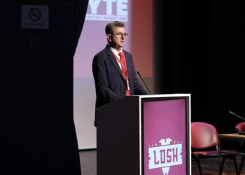 Camaj: Partitë proserbe duke nënshkruar marrëveshjen e përbashkët e kanë njohur Kosovën