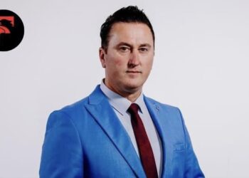 Artan Çobi deputet në vend të Nik Gjeloshaj