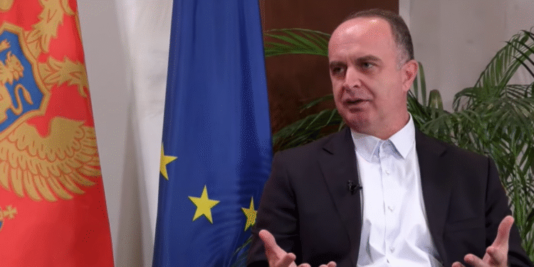 Gjeloshaj: Nëse Mali i Zi nuk do të përkrahë Kosovën, shqiptarët largohën nga qeveria