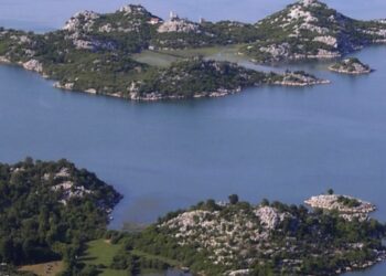 Kishat e Balshajve në goricat e liqenit të Shkodrës tëuzurpuara nga Kisha Ortodokse Serbe