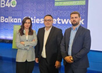 Kryetari i Komunës së Tuzit, Lindon Gjelaj merr pjesë në samitin B-40, në Tiranë