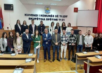 Shoqata “Malësia e Madhe” nga Michigani, ndau bursat studentore