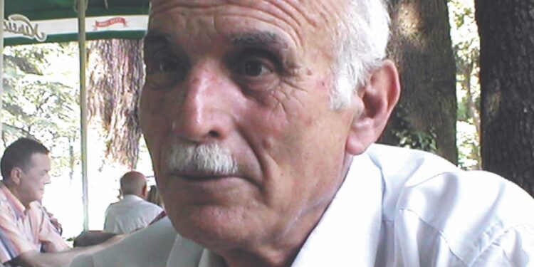 Në vend të lamtumirës- nekrologji për një pedagog të veçantë