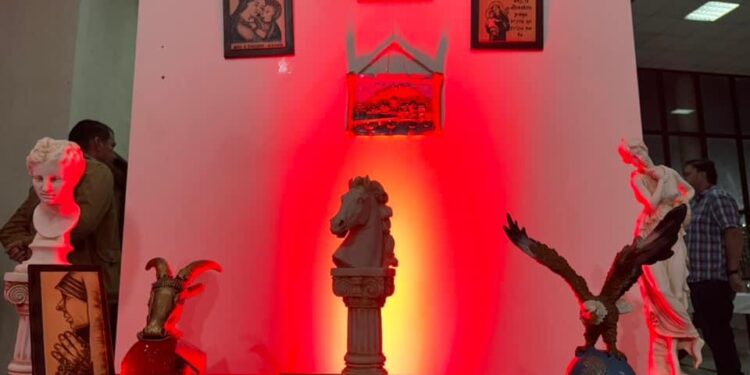 Në Tuz, mbahet ekspozita e artizanateve dhe zejeve nga Shkodra