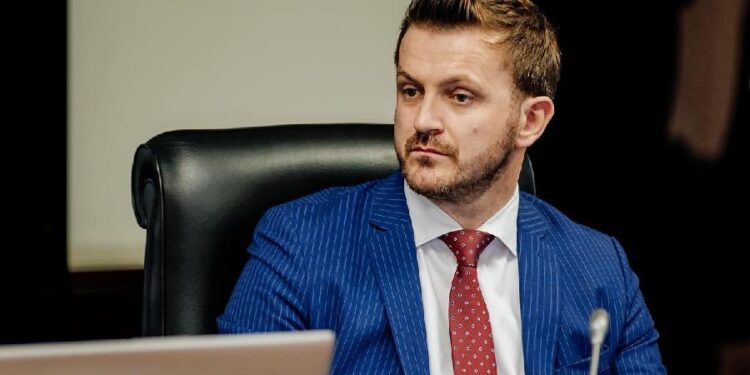 Dukaj propozon zgjedhjen e drejtpërdrejtë të kryetarit të komunës