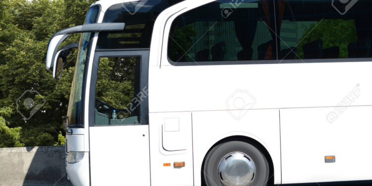 Rikthehet linja e autobusit Tuz – Podgoricë