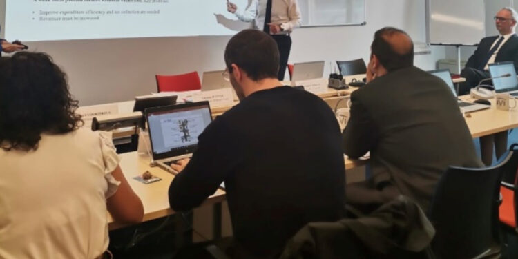 Shkencëtari, dr. Martin M. Bojaj, publikon në revistën numër 1 në botë