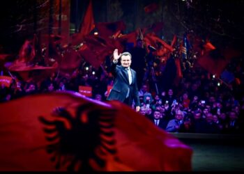 LVV nis festën në Prishtinë, Albin Kurti shpallë fitoren