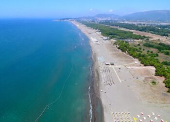 Ulqinakët e humbën Plazhin e Madh?