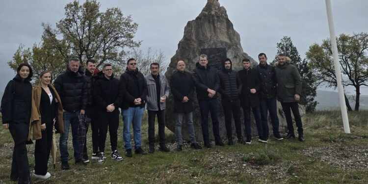 Bëhen homazhe në Bratilë