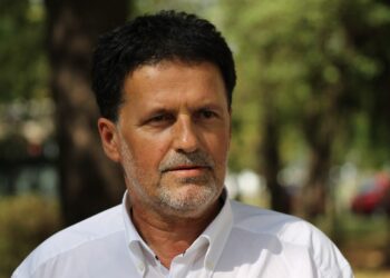 Përfaqësuesit politikë shqiptarë dhe heshtja që flet