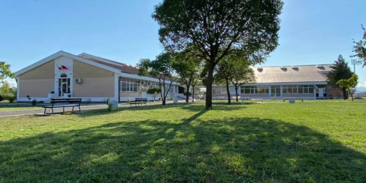 Iniciativë për ndryshimin e emrit të shkollës së mesme nga “25 Maji” në “Besa Malësia”