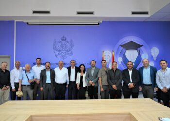 KKSh – Shpërndahen mjetet mësimore për shkollat shqipe në Mal të Zi