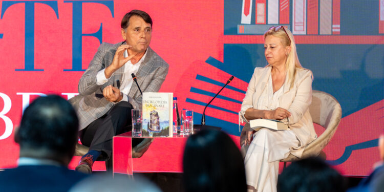 Promovohet libri Enciklopedia Imagjinare i ish-kryeministrit Bajram Kosumi në Panairin e 6-të të Librit në Tuz