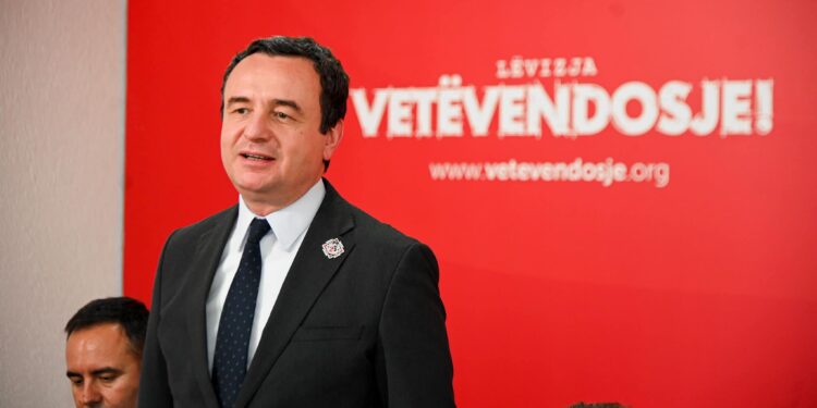 Kurti: „Po përpiqemi të formojmë qeverinë, por duket se alternativa janë zgjedhjet“