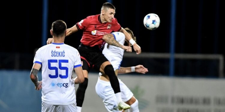 Deçiqi fiton 4:2 ndaj Arsenalit