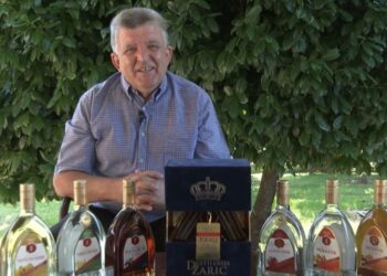 Teknologu që solli inovacione në industrinë e pijeve në rajon