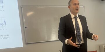 Martin M. Bojaj: Teoria kuantike në makroekonomi