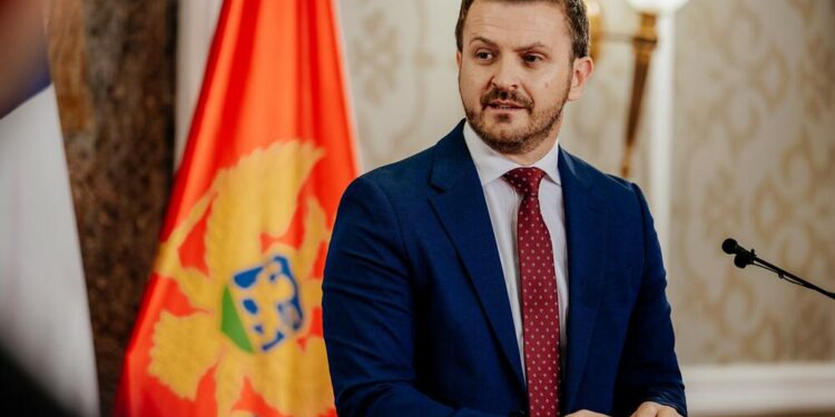 Dukaj: Forumi Shqiptar drejt unifikimit në një subjekt të vetëm politik