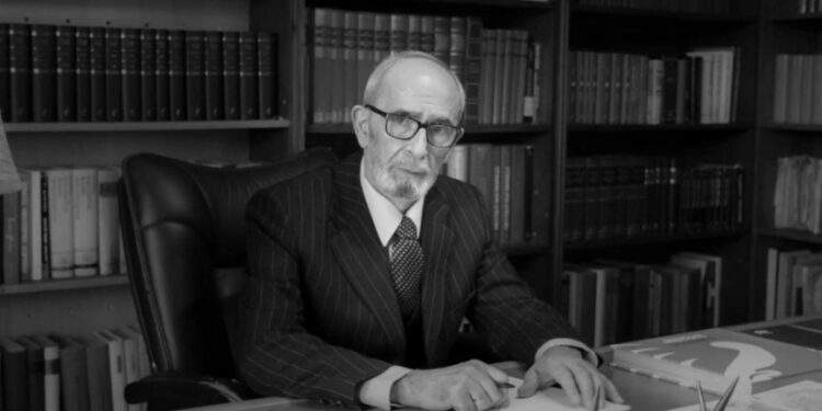 Ndahet nga jeta akademiku dhe shkrimtari Rexhep Qosja