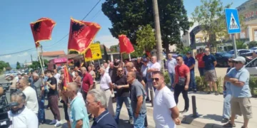 Protestë në Tuz kundër procesit të arbitrazhit: Kundërshtojnë ndryshimin e kufijve të Malësisë