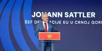 Austriaku “kërcënon” Malin e Zi: BE-ja nuk do të tolerojë nisma për çnjohjen e Kosovës