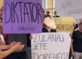 Protestë e nxënësve në “25 Maji” të Tuzit: Kërkohet drejtësi për profesorin Mark Junçaj dhe dorëheqja e drejtorit