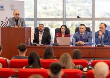 Shkolla e Identitetit dhe Trashëgimisë Kulturore bashkoi të rinjtë shqiptarë në Guci